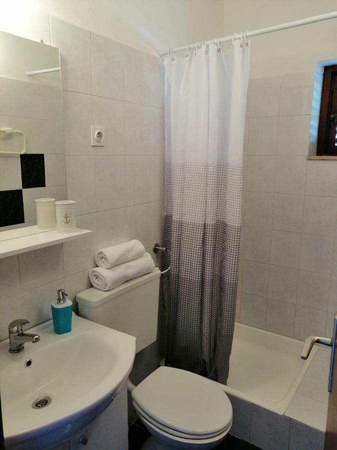 Apartments And Room Caric Jelsa  Exterior photo